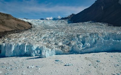 Yahtse Glacier, Icy Bay