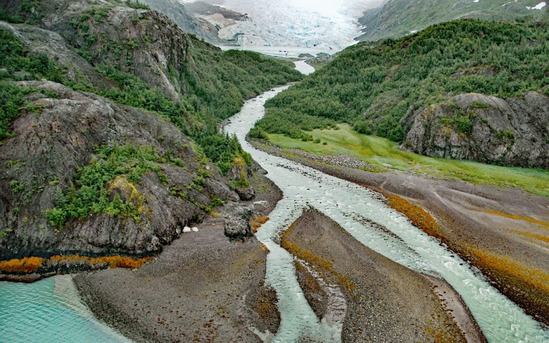 Falling Glacier, Kings Bay