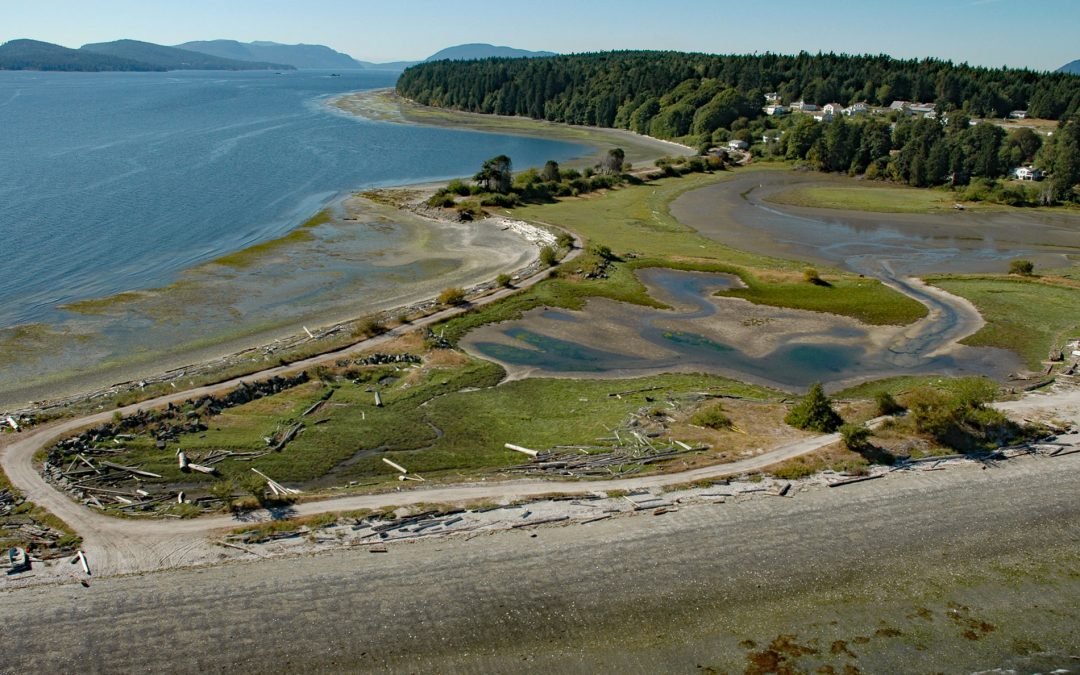 Penelakut Island, Trincomali Channel