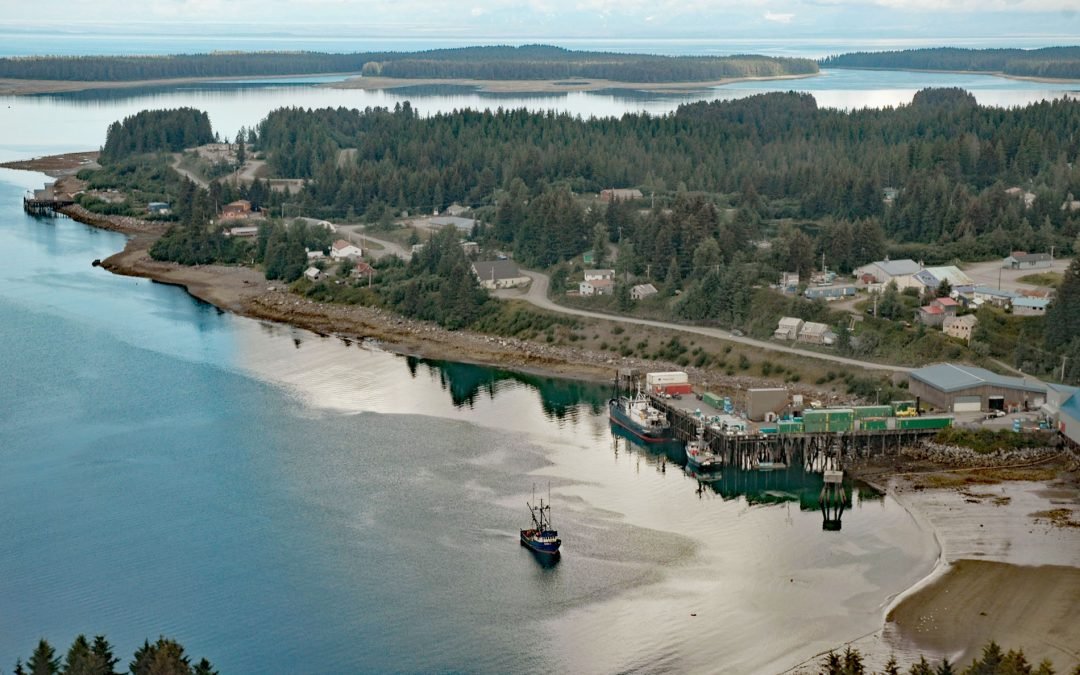 Yakutat, Monti Bay