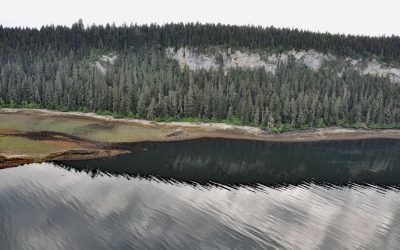 Fossil Bluffs, Kuiu Island