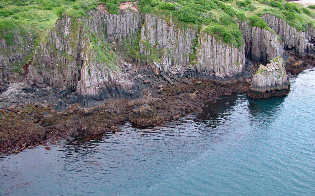 Takli Island, Amalik Bay